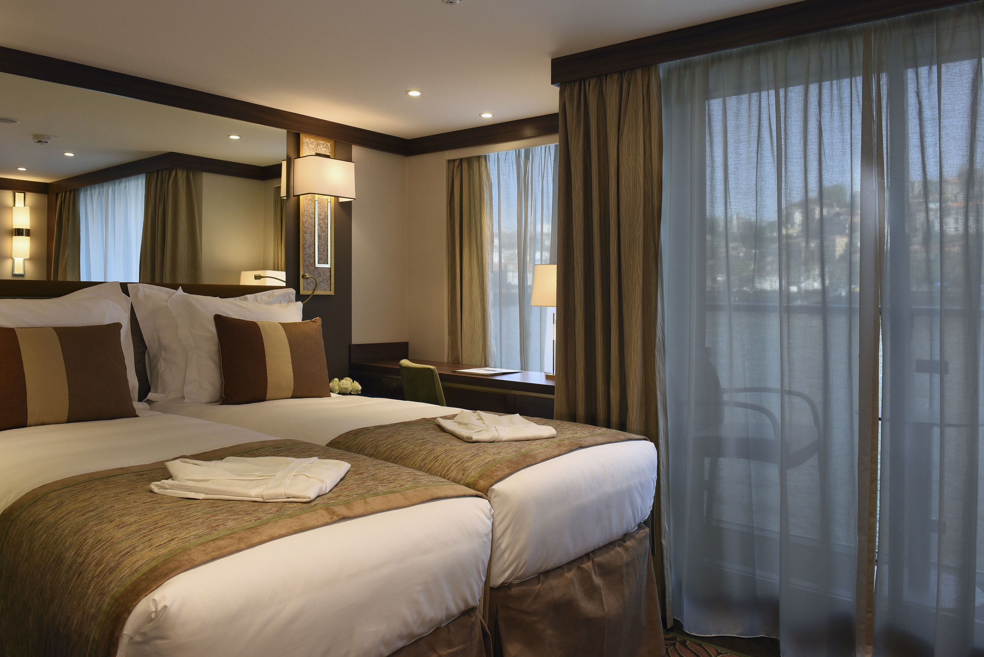 Superior Balcony Suites